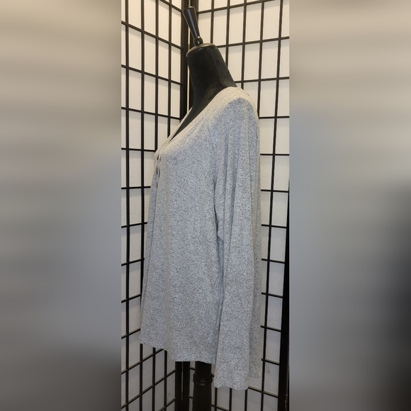 St John's Bay Super Soft Sweater - Picture 4 of 8